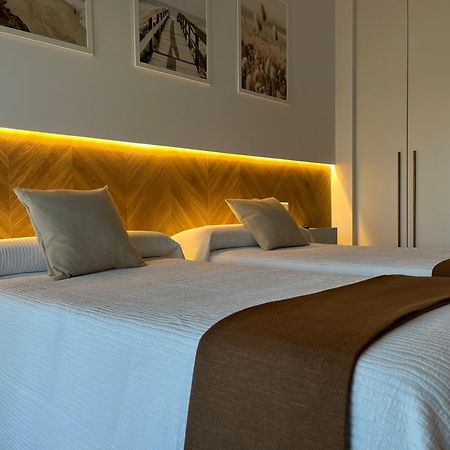 Hostal Parador De Los Llanos Torreorgaz Dış mekan fotoğraf