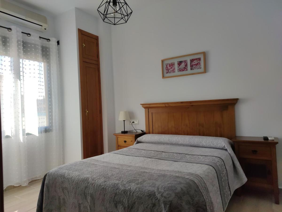 Hostal Parador De Los Llanos Torreorgaz Dış mekan fotoğraf