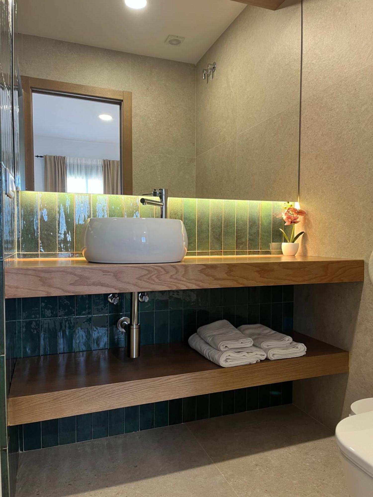 Hostal Parador De Los Llanos Torreorgaz Dış mekan fotoğraf